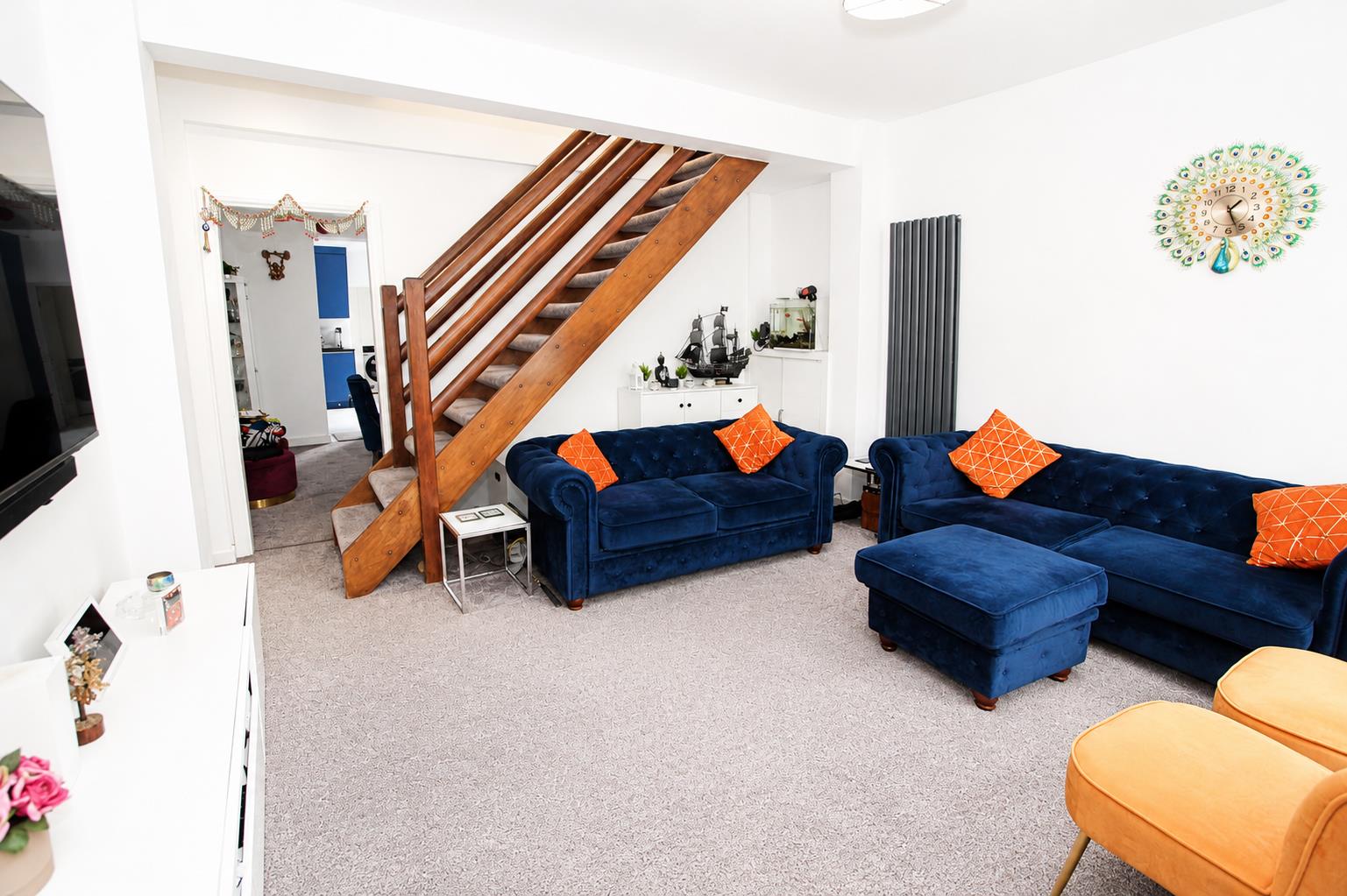 4 bed property in Morland Road, Sutton